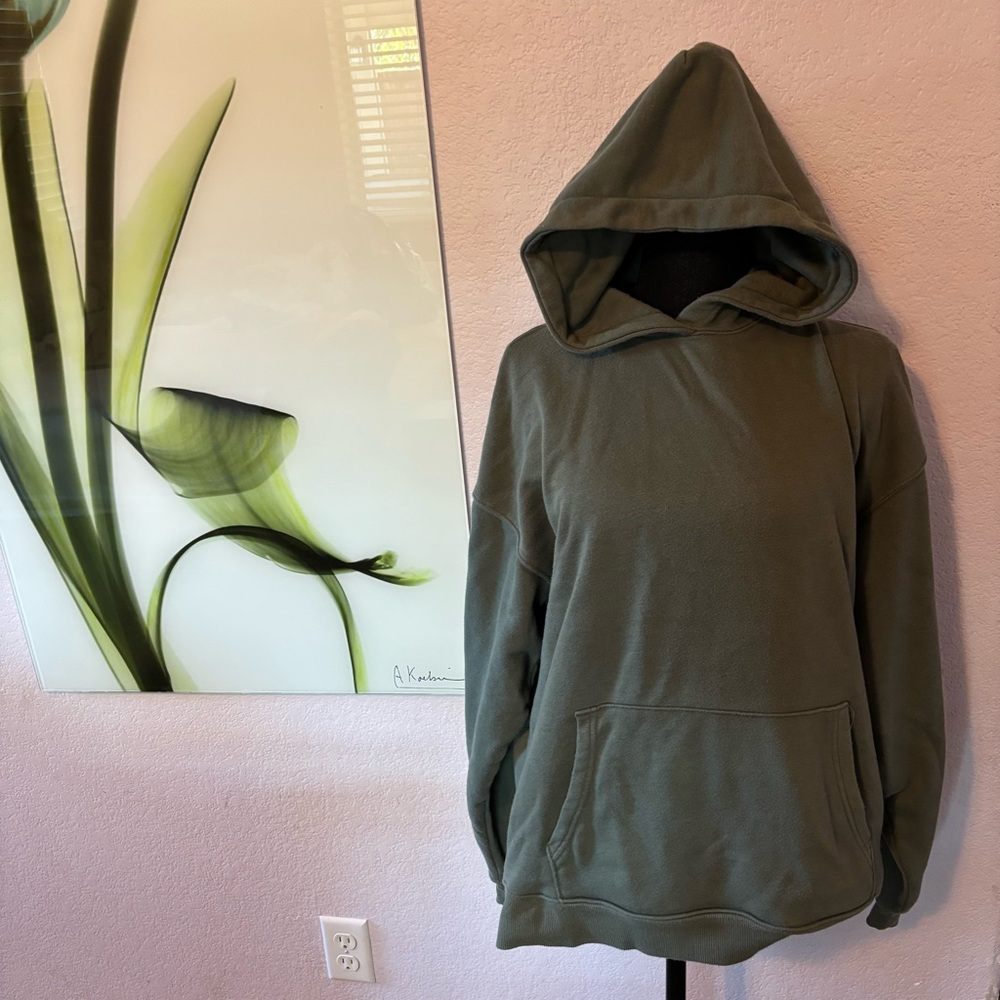 sweatshirt hoodie size small
